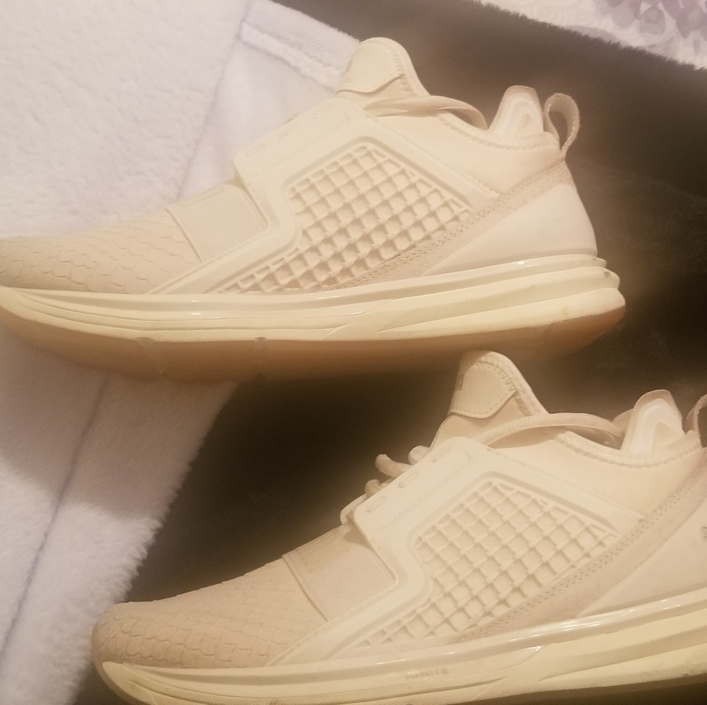 Puma sneakers